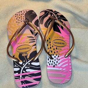 Havaianas 37-38 US 7/8 Flip Flops Slim Foliage Rose Quartz